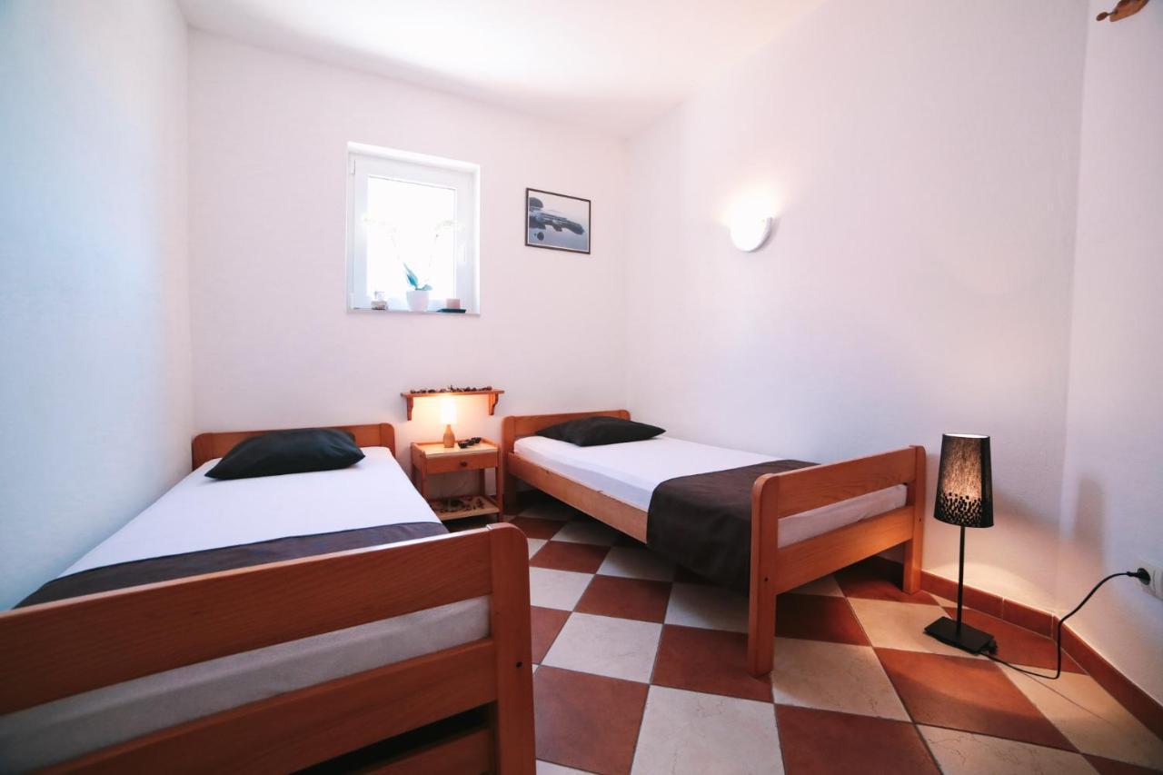 אומיס Villa Brigita מראה חיצוני תמונה